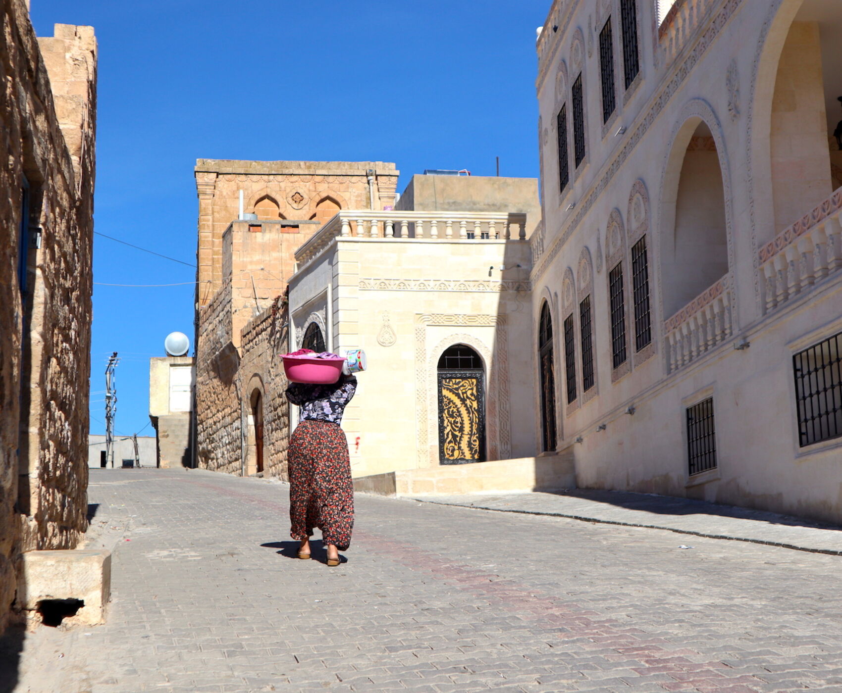 UÇAKLI VAN BAŞKALE YÜKSEKOVA HAKKARİ ŞIRNAK CİZRE DİYARBAKIR