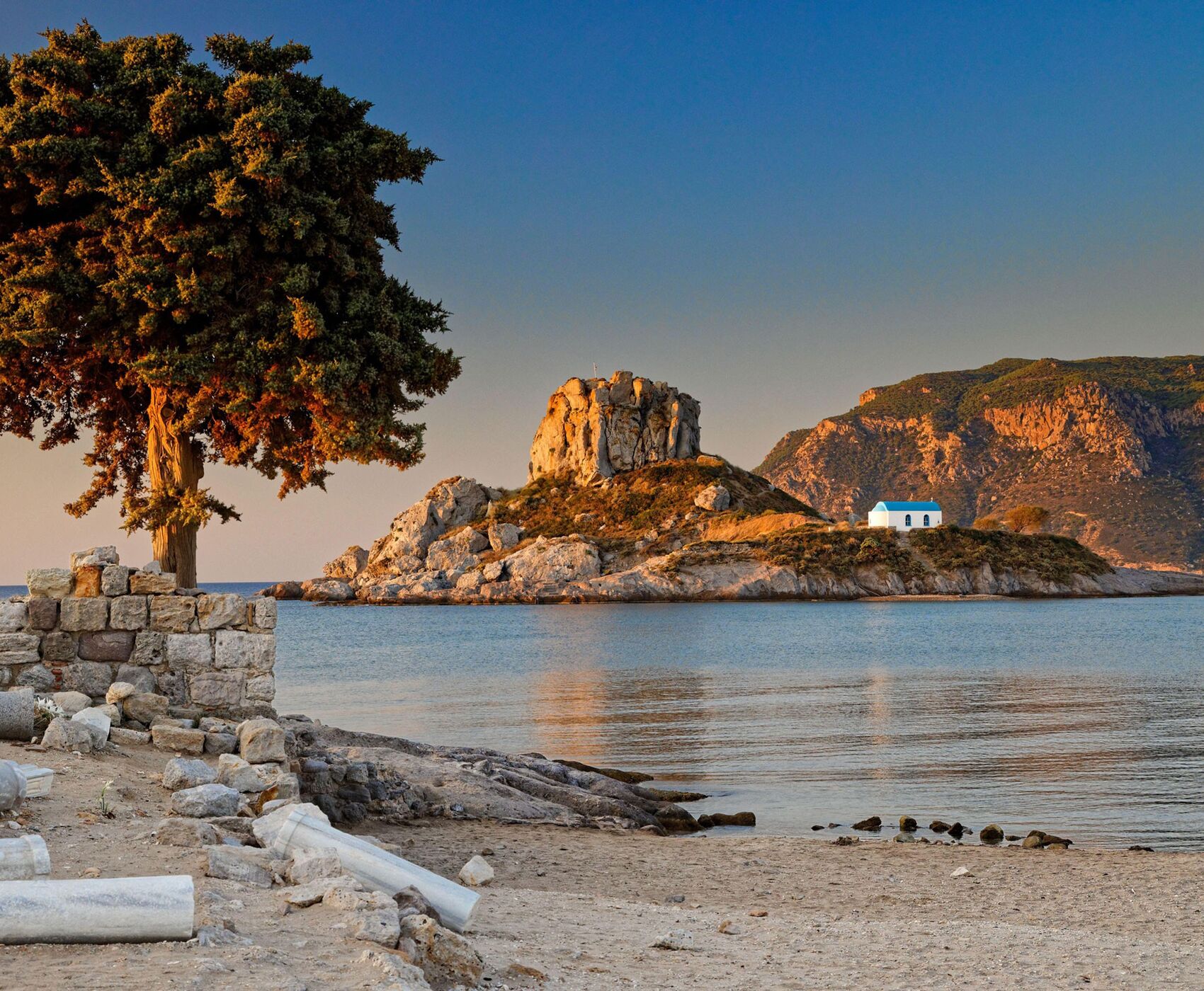 KOS ADASI