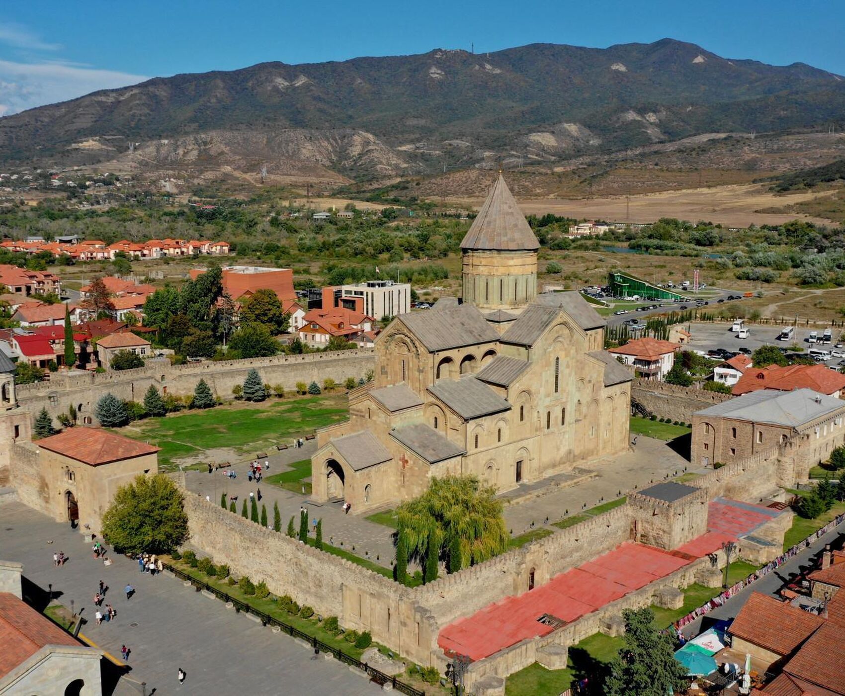 ANTALYADAN DİREKT UÇAKLI  TİFLİS GÜRCİSTAN