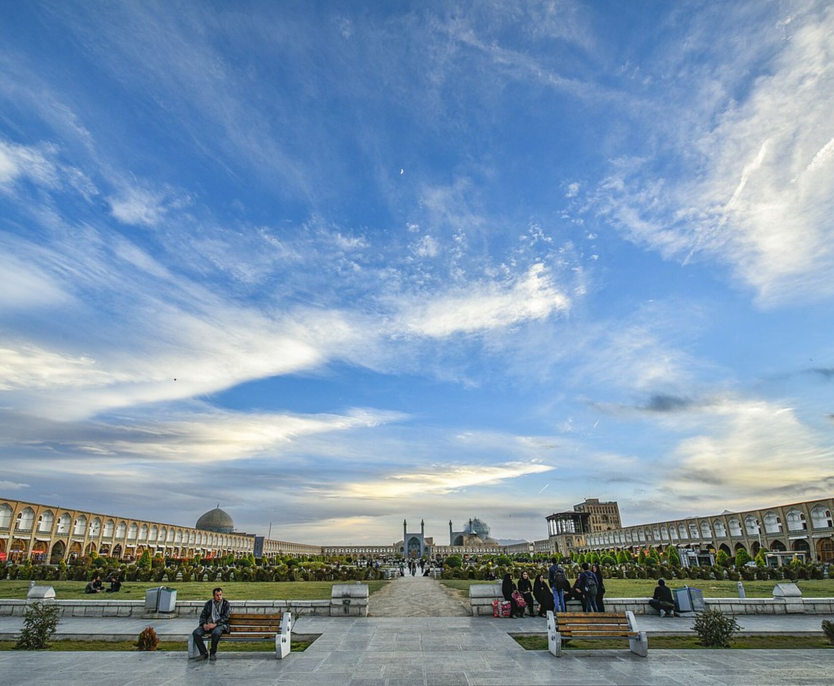 ANTALYA VE İSTANBUL DAN UÇAKLI BÜYÜK İRAN TURU