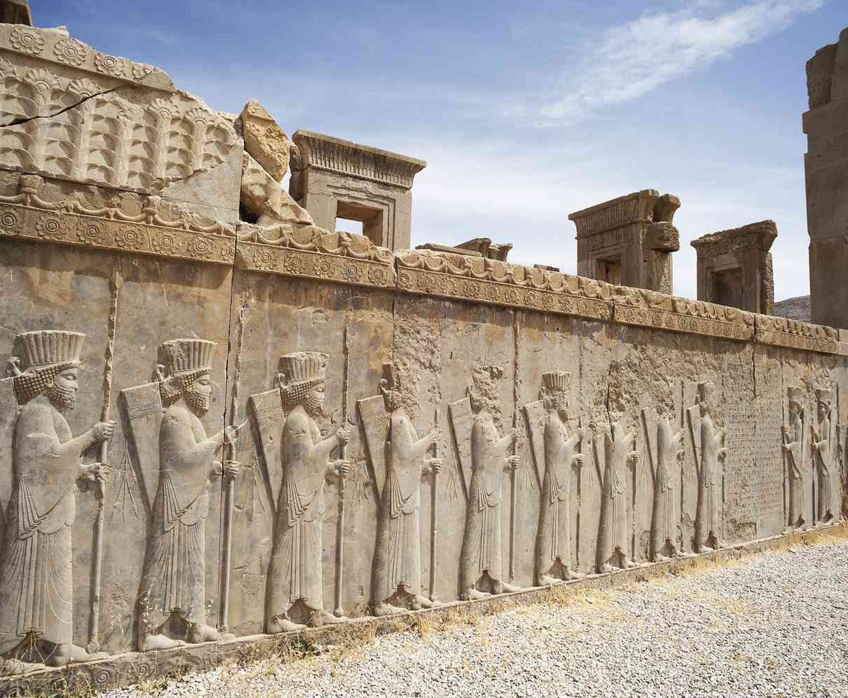 ANTALYA VE İSTANBUL DAN UÇAKLI BÜYÜK İRAN TURU