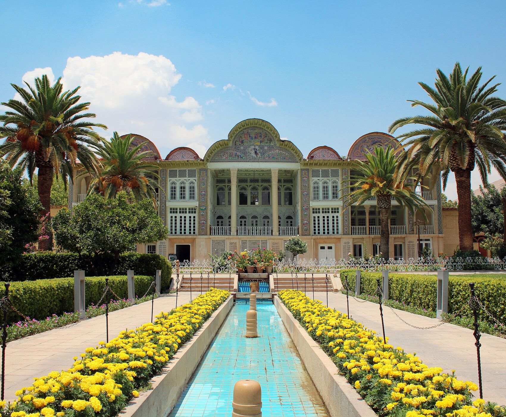 ANTALYA VE İSTANBUL DAN UÇAKLI BÜYÜK İRAN TURU