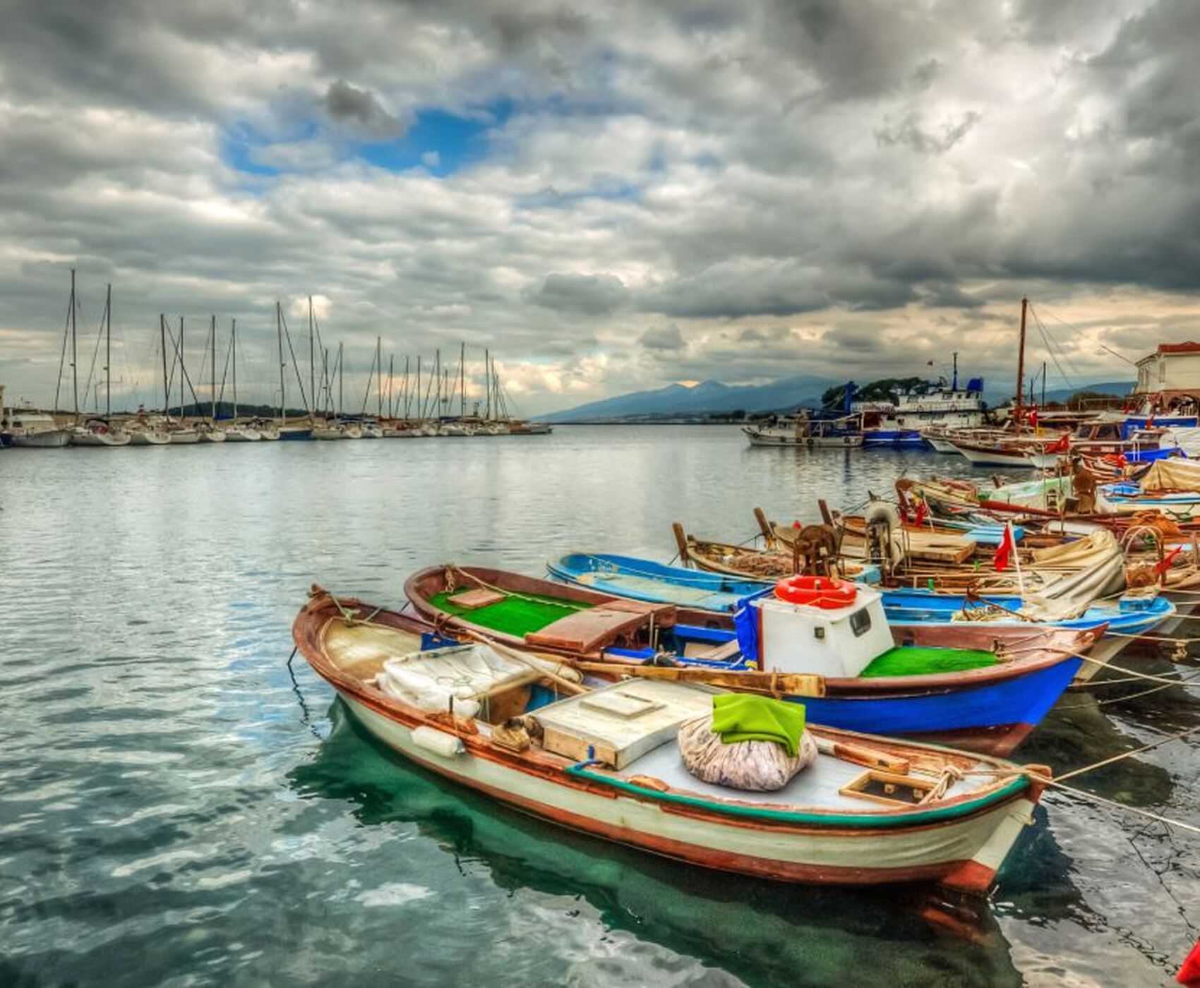 EGE نور بزرگ منطقه 