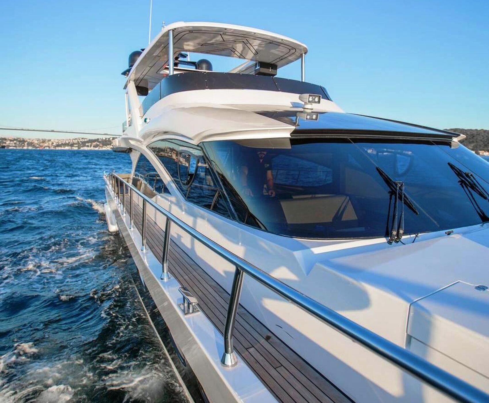  VİP MOTOR YAT İLE ŞELALE TURU