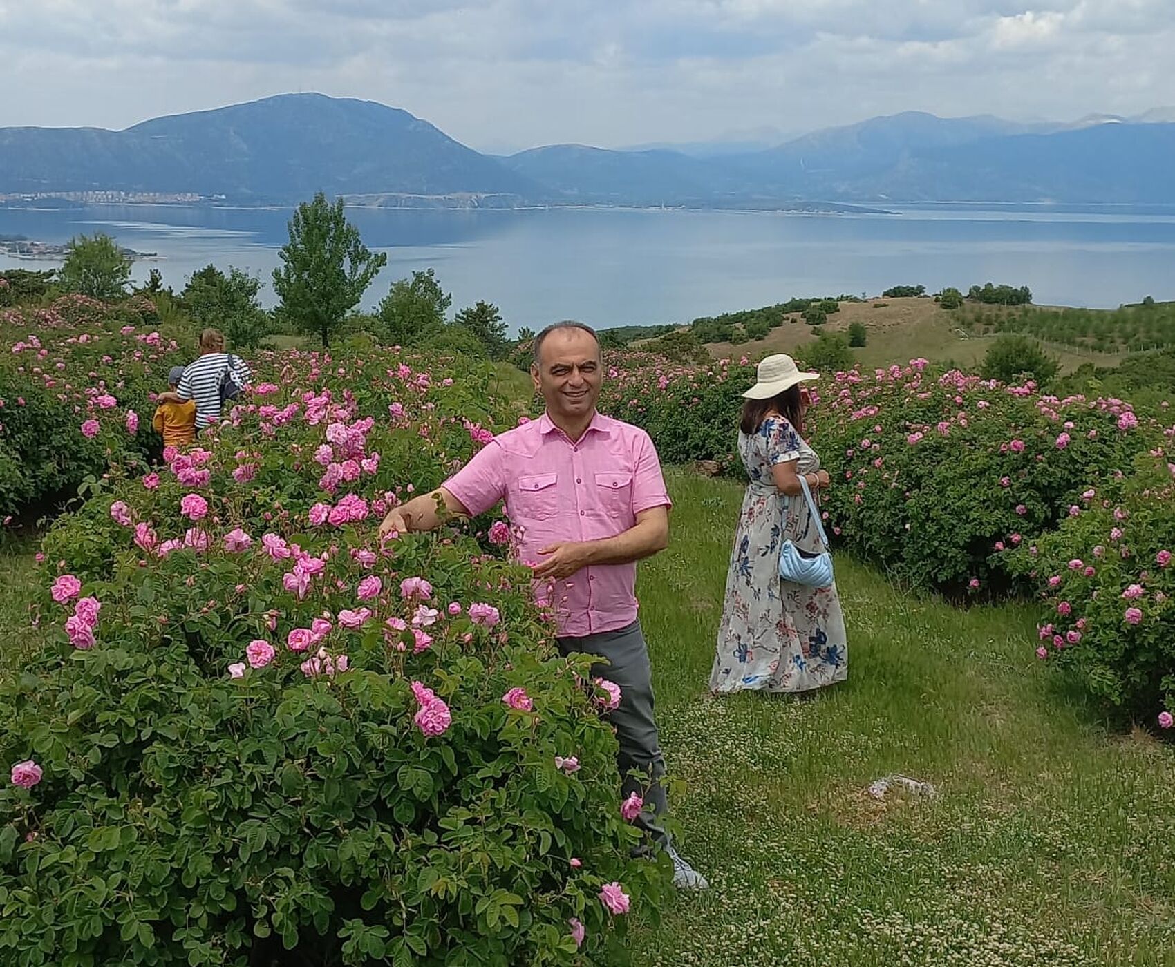 GÜL HASADI & EĞİRDİR GÖLÜ & BEYŞEHİR GÖLÜ &NİLÜFER ÇİÇEKLERİ &  LEYLEKLER VADİSİ