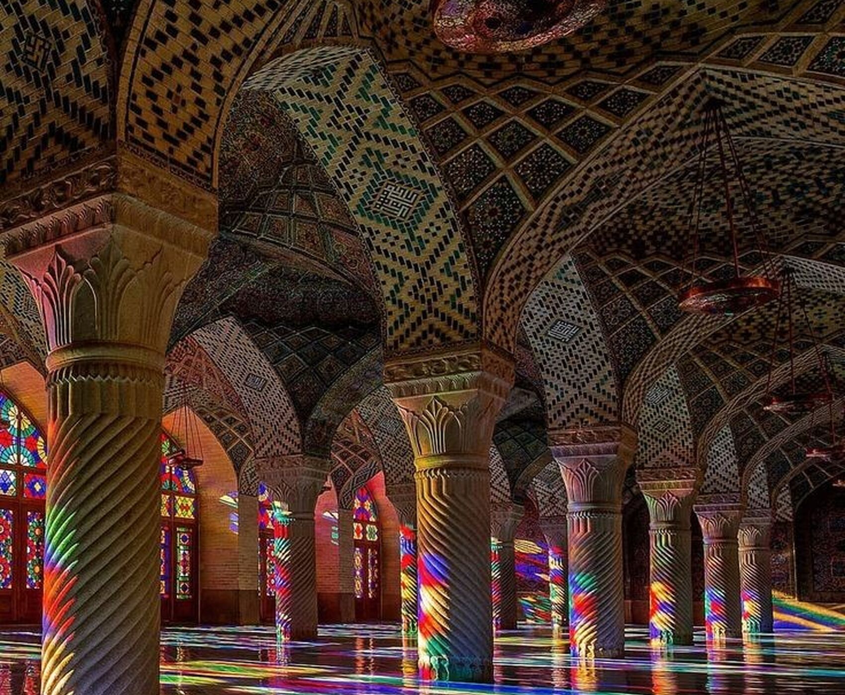 ANTALYA VE İSTANBUL DAN UÇAKLI BÜYÜK İRAN TURU