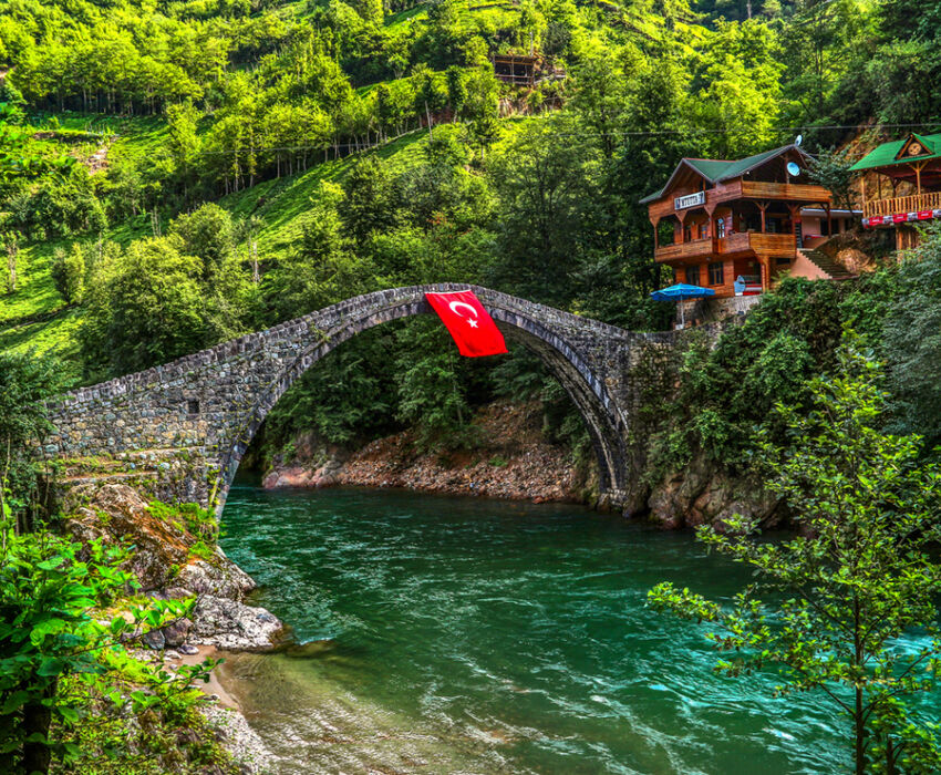 UÇAKLI VAN KARS KARADENİZ YAYLALARI