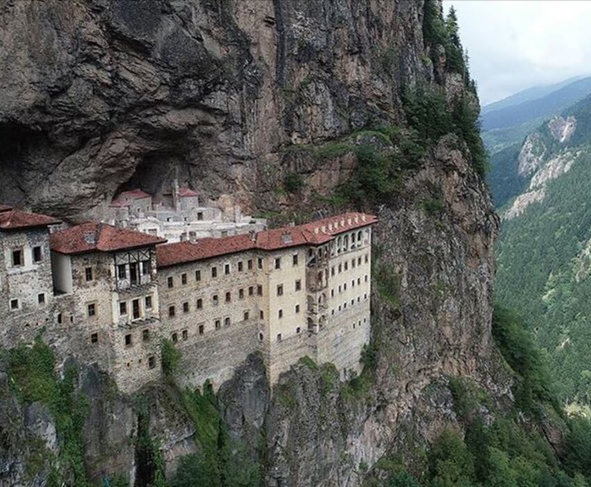 UÇAKLI VAN KARS KARADENİZ YAYLALARI