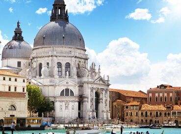 Süper Promo Büyük İtalya Turu Çizme Rotası (VCE-FCO)