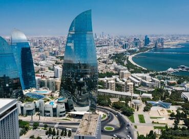 İzmir Çıkışlı Ateşin Işığında bir Masal Ülkesi Azerbaycan - Bakü Turu