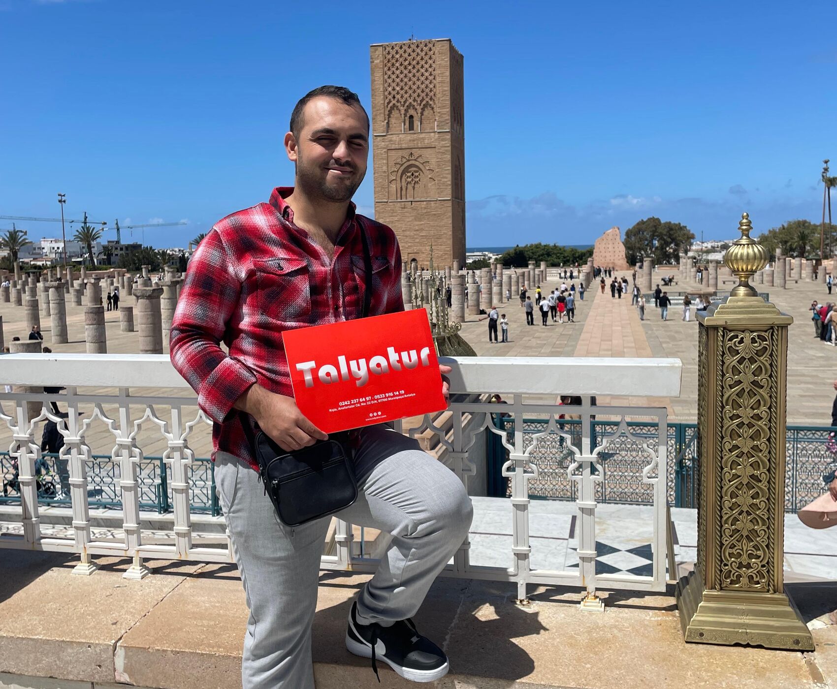 ANTALYA'DAN İSTANBUL AKTARMALI  UÇAKLI BAŞTAN BAŞA FAS TURU