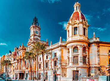 Comfort İspanya & Endülüs Turu Türk Hava Yolları ile 7 Gece Ekstra Turlar Dahil BCN-MAD 2026 Dönemi