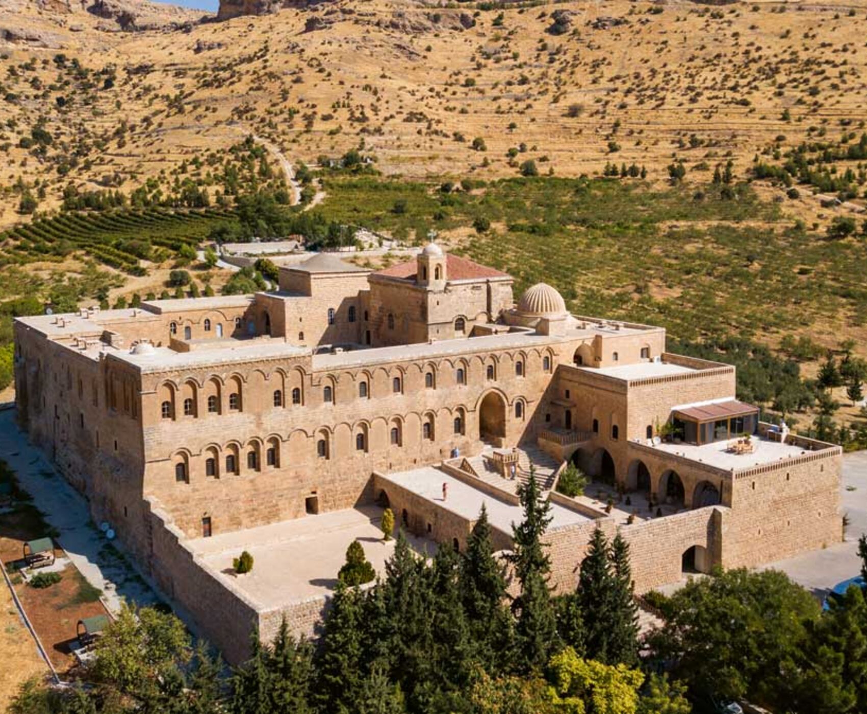 UÇAKLI DİYARBAKIR MARDİN GÖBEKLİTEPE NEMRUT GAZİANTEP