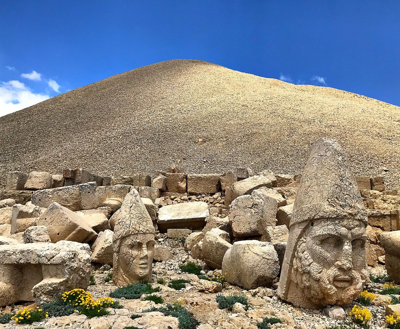 UÇAKLI DİYARBAKIR MARDİN GÖBEKLİTEPE NEMRUT GAZİANTEP